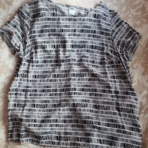 Old navy open back shirt